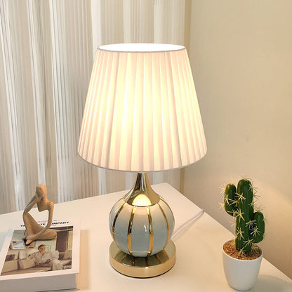 Traditional Vintage Pleated Spherical Ceramic Fabric Metal 1-Light Table Lamp For Bedroom