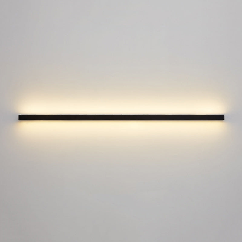 مصباح حائط LED طويل من الألومنيوم والحديد بتصميم عصري بسيط لغرفة المعيشة 