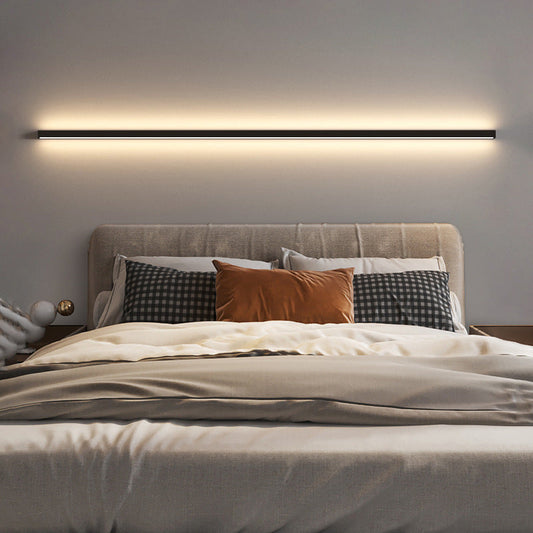 مصباح حائط LED طويل من الألومنيوم والحديد بتصميم عصري بسيط لغرفة المعيشة 