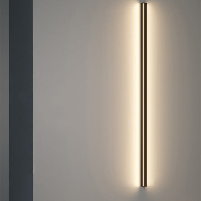 مصباح حائط LED طويل من الألومنيوم والحديد بتصميم عصري بسيط لغرفة المعيشة 