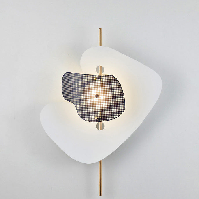 Modern Art Deco Irregular Geometry Hardware Iron LED Wall Sconce Lamp For Living Room