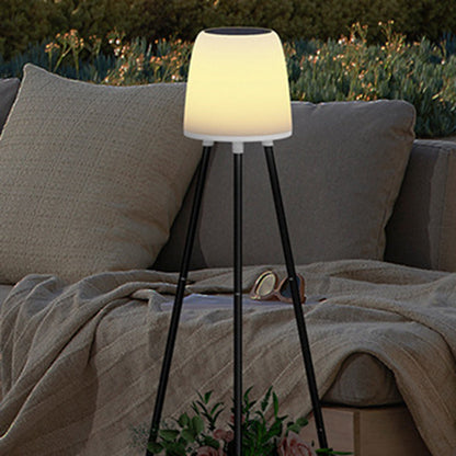 Modern Art Deco Waterproof PP Iron Solar LED Standing Floor Lamp For Outdoor Patio