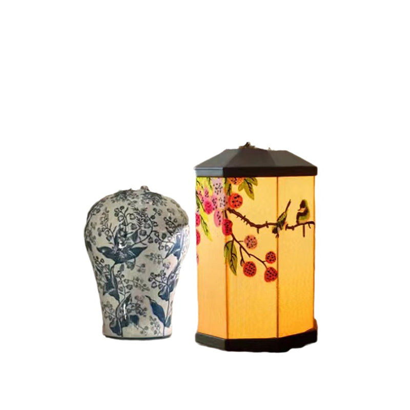 Traditional Vintage Embroidery Pattern Iron Fabric LED Table Lamp For Living Room