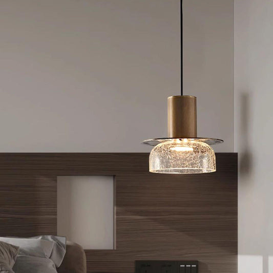 ダイニングルームに最適な、現代的なレトロなガラスと鉄製のLEDペンダントライト