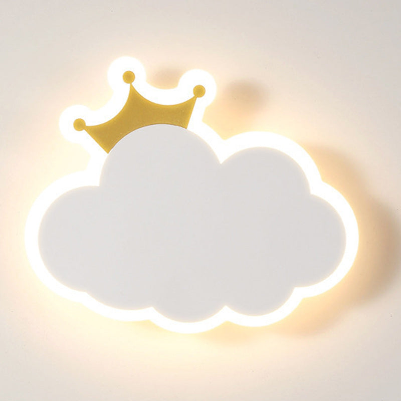 مصباح حائط LED من الأكريليك والحديد بتصميم بسيط وعصري على شكل غيوم بجانب السرير 