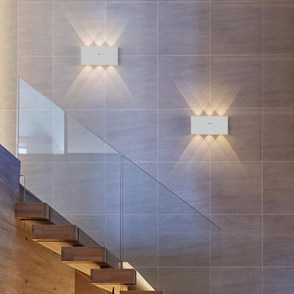 مصباح حائط LED مستطيل الشكل مصنوع من الألومنيوم بالكامل بتصميم عصري بسيط لغرفة المعيشة 
