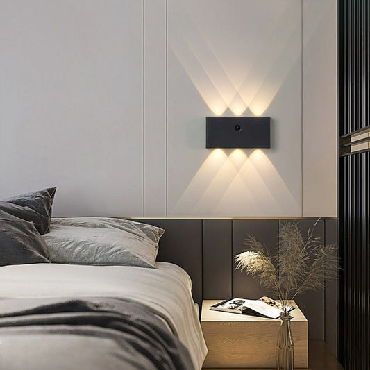 مصباح حائط LED مستطيل الشكل مصنوع من الألومنيوم بالكامل بتصميم عصري بسيط لغرفة المعيشة 