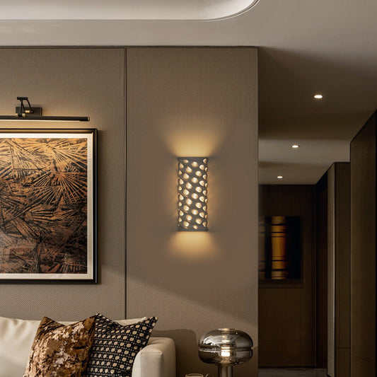مصباح جداري LED مجوف بتصميم أسطواني بسيط وعصري مصنوع من السيراميك المقاوم للماء لغرفة المعيشة 