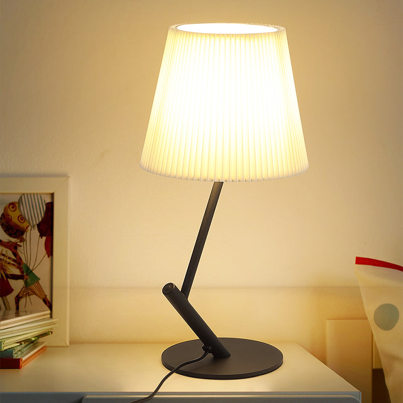 Modern Simplicity Umbrella Shape Fabric Lampshade Hardware 1 - Light Table Lamp For Living Room