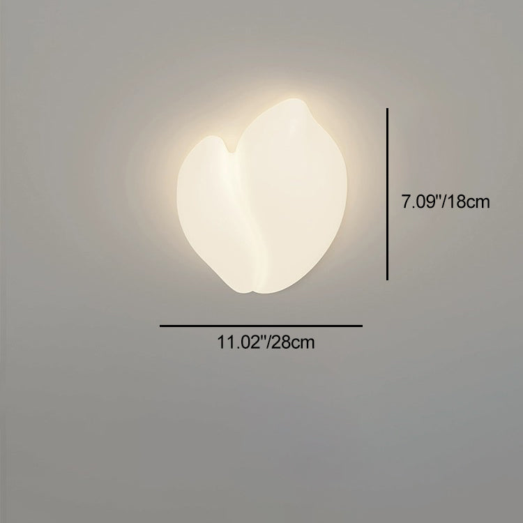 Contemporary Creative Cloud Pentagram Leaf Hardware PE LED Flush Mount Ceiling Light For Bedroom