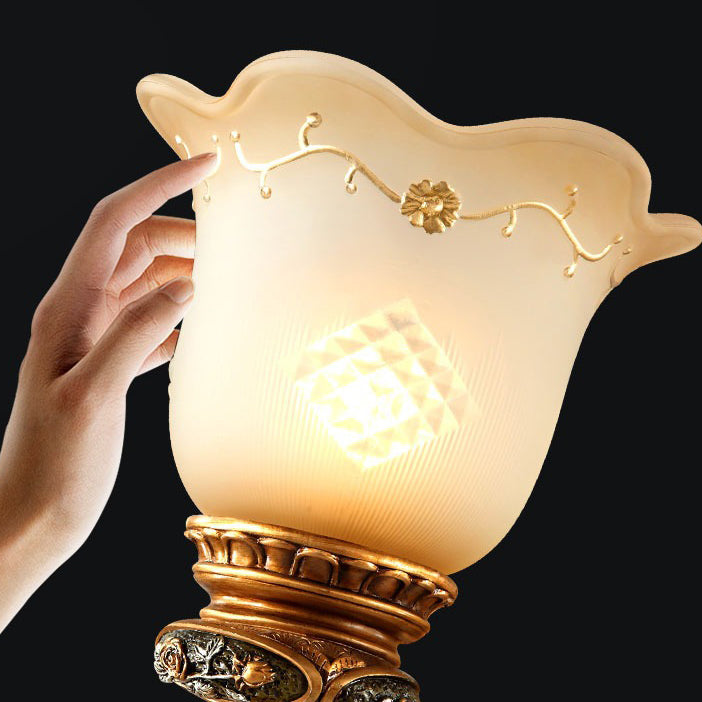 Traditional European Morning Glory Resin Glass 1 - Light Wall Sconce Lamp For Hallways