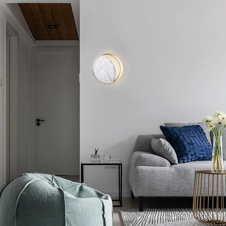 مصباح حائط LED دائري من الرخام المعدني بتصميم آرت ديكو لغرفة النوم 