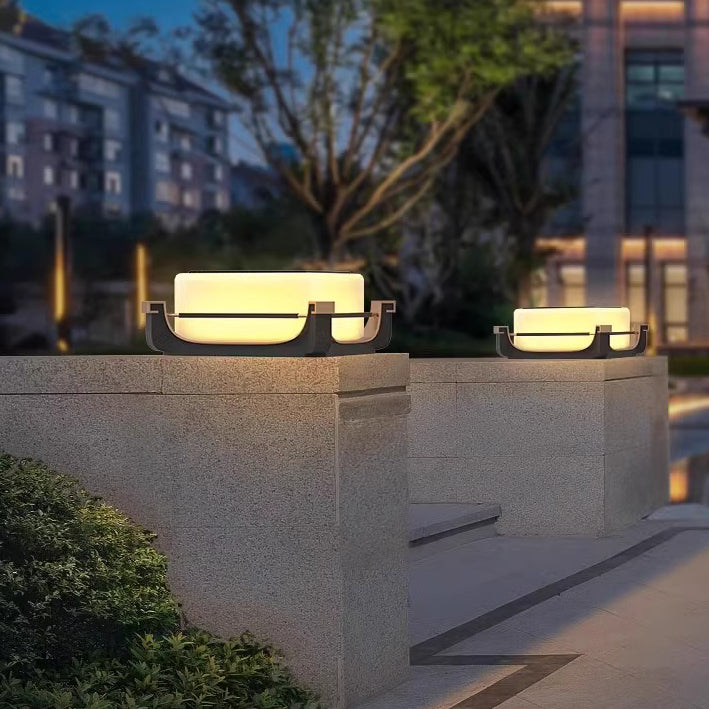 Modern Minimalist Waterproof Stainless Steel PC Columnar Solar LED Outdoor Light For Garden