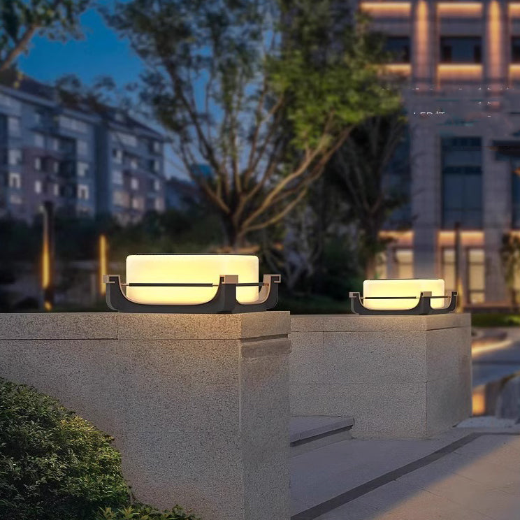 Modern Minimalist Waterproof Stainless Steel PC Columnar Solar LED Outdoor Light For Garden