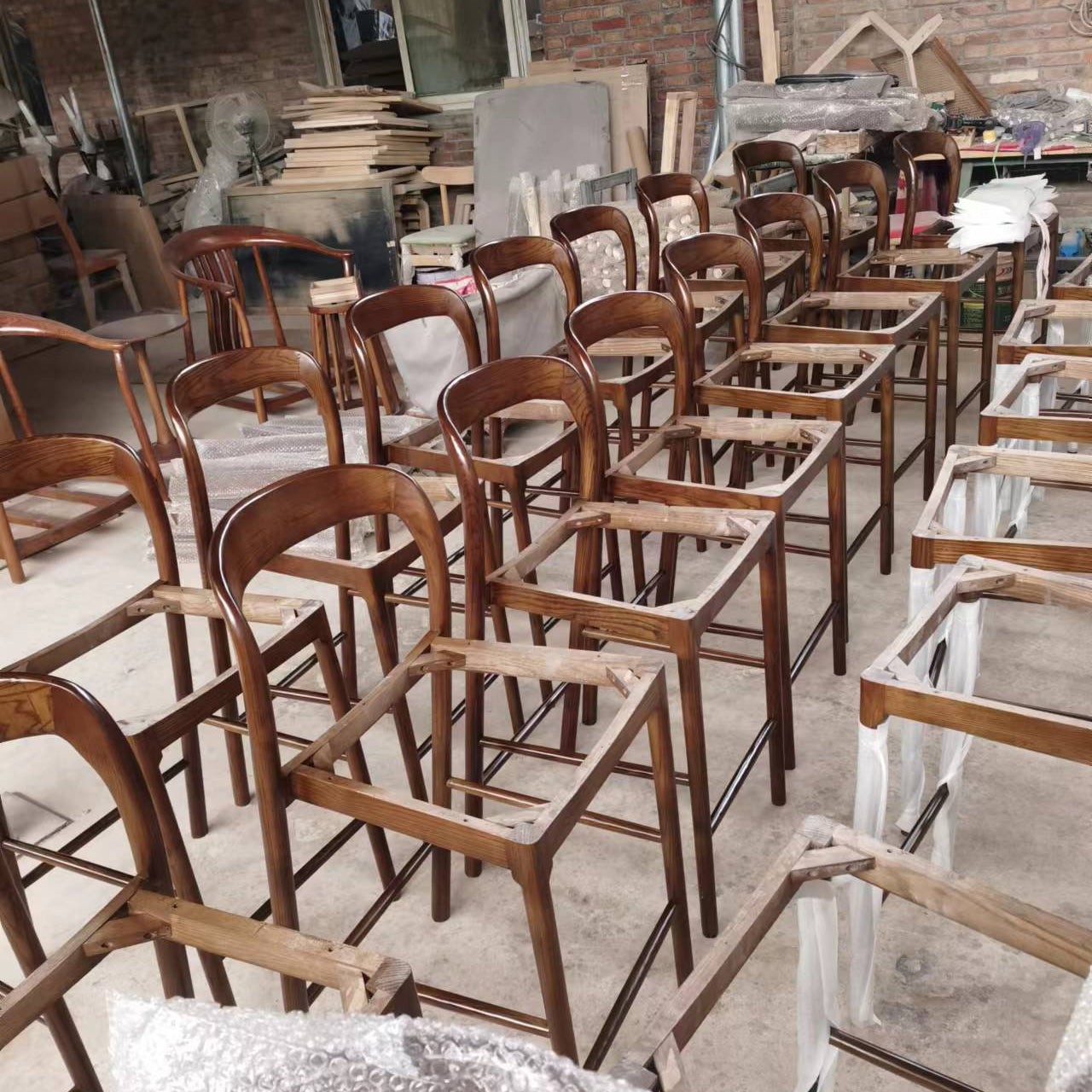 Modern Minimalist Wood Rectangular Bar Stool With Curved Backrest For Dining Room