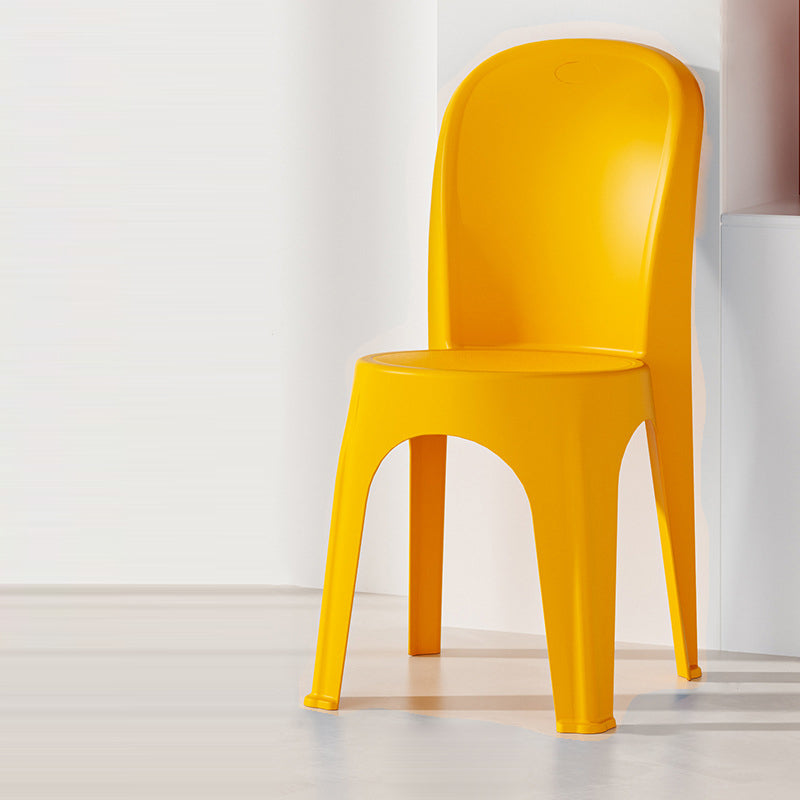 Contemporary Nordic PP Round Stackable Dining Chair With Backrest For Dining Room And Living Room