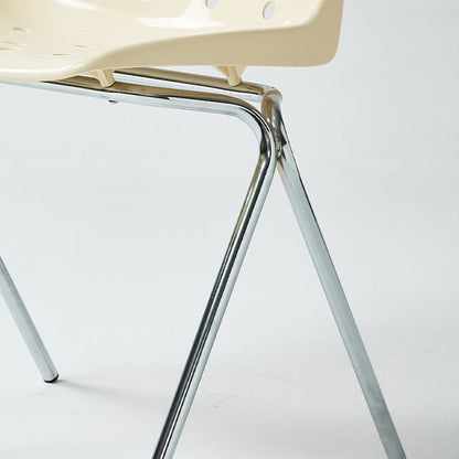 Contemporary Creative Rectangle Cheese Shape Carbon Steel Frame PP Dining Chair Backrest For Dining Room