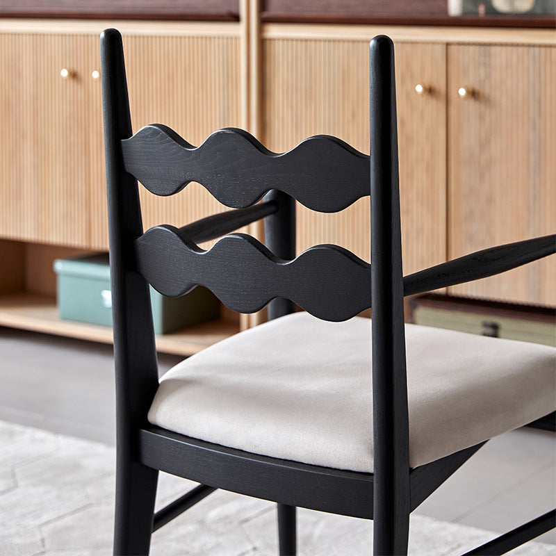 Traditional Vintage Square Rubberwood Velvet Dining Chair Backrest Armrest For Dining Room