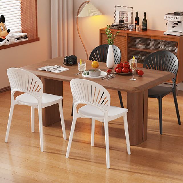 Contemporary Nordic Square PP Plastic Dining Chair Scalloped Backrest For Dining Room