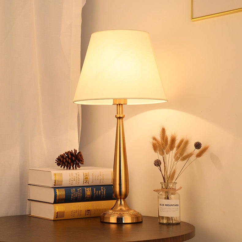 Contemporary Scandinavian Flower Iron Fabric 1-Light Table Lamp For Bedroom