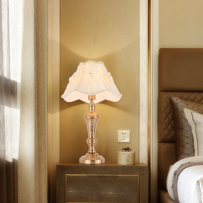 Contemporary Scandinavian Flower Iron Fabric 1-Light Table Lamp For Bedroom