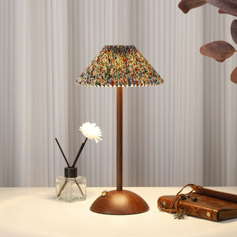 Traditional Vintage Conical Semicircular Base Metal Fabric LED Table Lamp For Bedroom