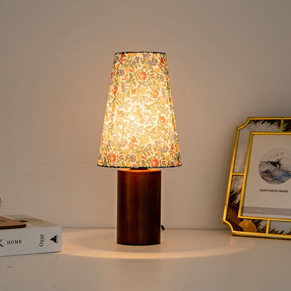 Traditional Vintage Round Table Solid Wood Fabric 1-Light Table Lamp For Bedroom