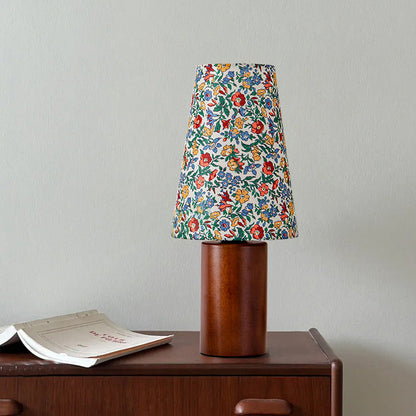 Traditional Vintage Round Table Solid Wood Fabric 1-Light Table Lamp For Bedroom