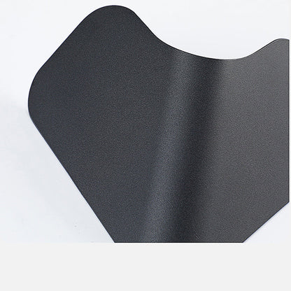 Contemporary Scandinavian Triangle PC Aluminum LED Outdoor Wall Sconce Lamp For Garden
