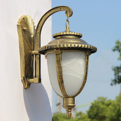 Traditional European Aluminum & Glass Patterned Lampshade Round Carved 1-Light Outdoor Wall Sconce Garden & Balcony