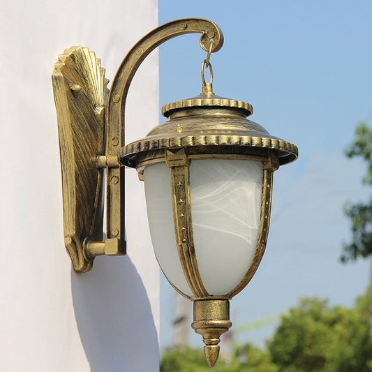Traditional European Aluminum & Glass Patterned Lampshade Round Carved 1-Light Outdoor Wall Sconce Garden & Balcony