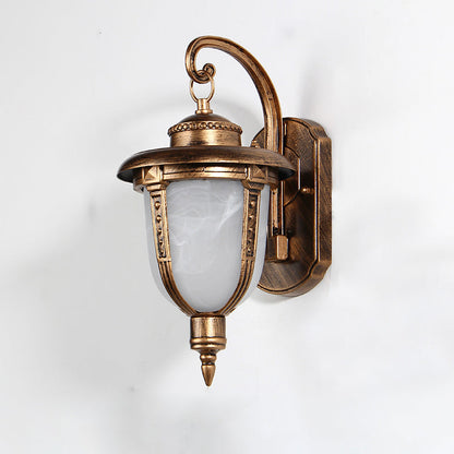 Traditional European Aluminum & Glass Patterned Lampshade Round Carved 1-Light Outdoor Wall Sconce Garden & Balcony