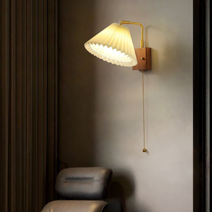Traditional Vintage Brass & Walnut Pleated Fabric Ceramic Shade 1-Light Wall Sconce Lamp For Bedroom & Living Room