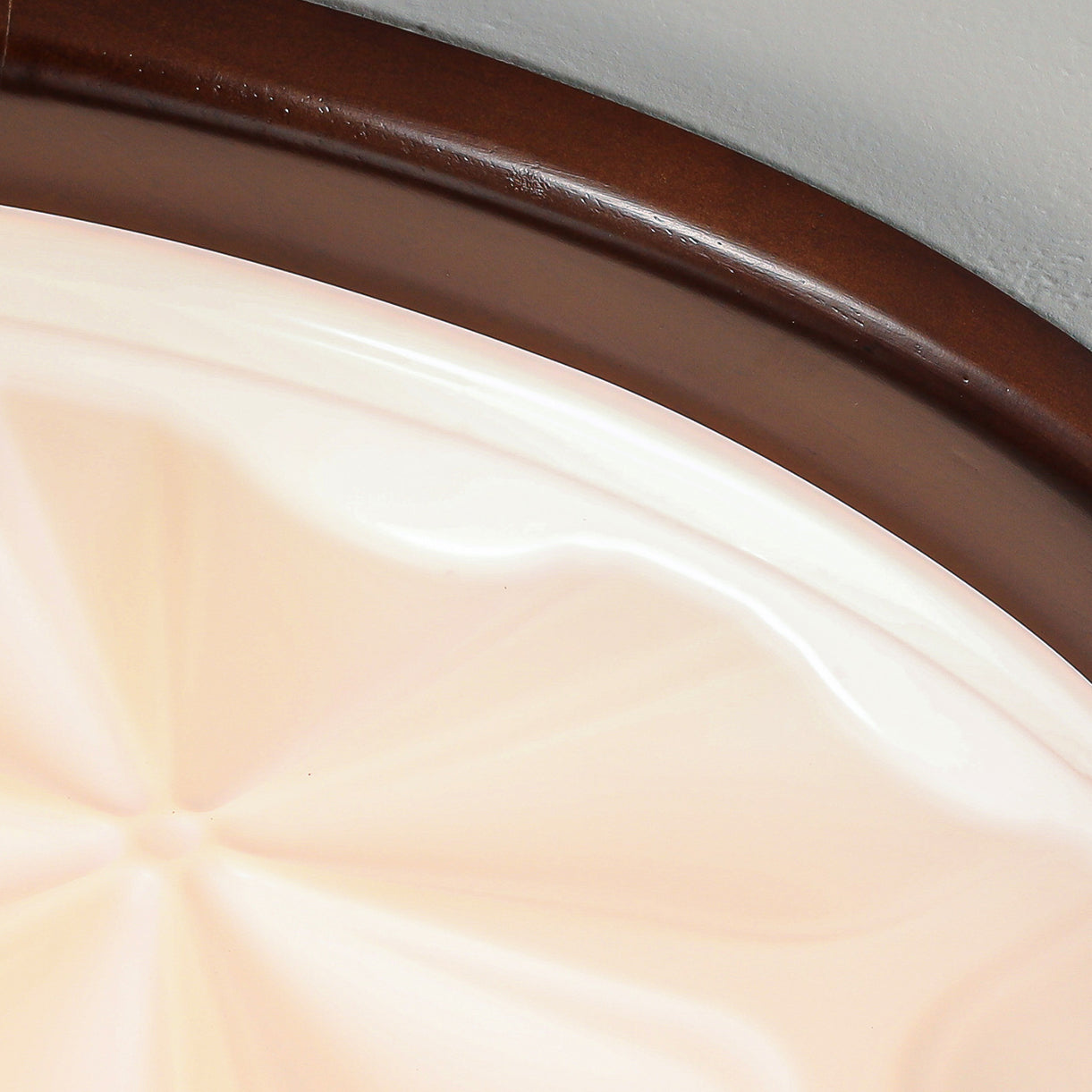 Modern Minimalist Iron And Acrylic Round Leaf-Textured LED Flush Mount Ceiling Light For Living Room And Bedroom