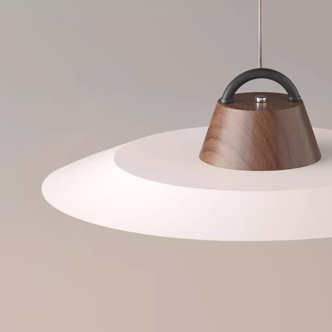 Contemporary Creative Iron Aluminum Round Disc LED Pendant Light For Living Room