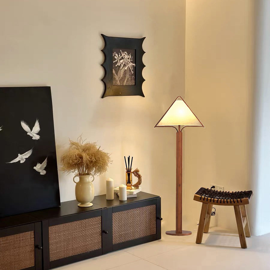 Traditional Vintage Wood Fabric Cylinder Base 1-Light Standing Floor Lamp For Living Room
