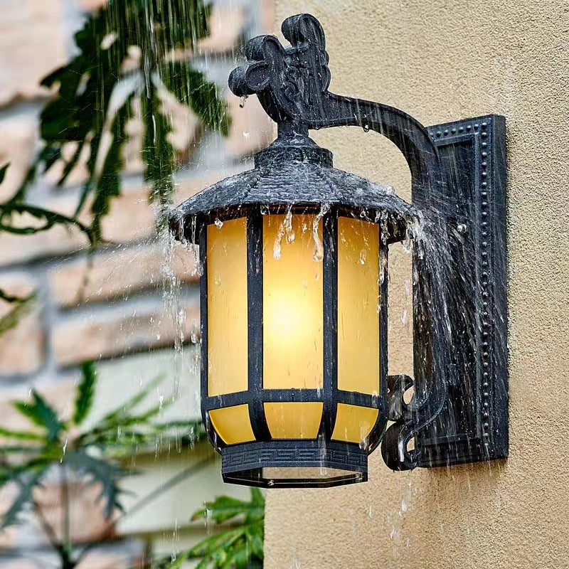 Traditional Chinese Aluminum Glass Round Lantern 1-Light Wall Sconce Lamp For Outdoor Patio