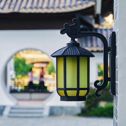 Traditional Chinese Aluminum Glass Round Lantern 1-Light Wall Sconce Lamp For Outdoor Patio