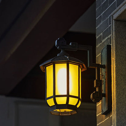 Traditional Chinese Aluminum Glass Round Lantern 1-Light Wall Sconce Lamp For Outdoor Patio