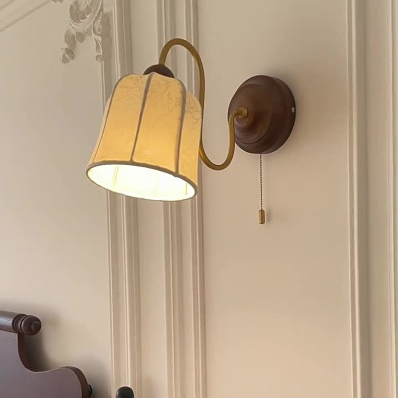 Traditional French Metal Fabric Floral Pattern 1-Light Wall Sconce Lamp For Bedroom