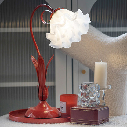 Traditional Chinese Iron Glass Floral Shade 1-Light Table Lamp For Bedroom