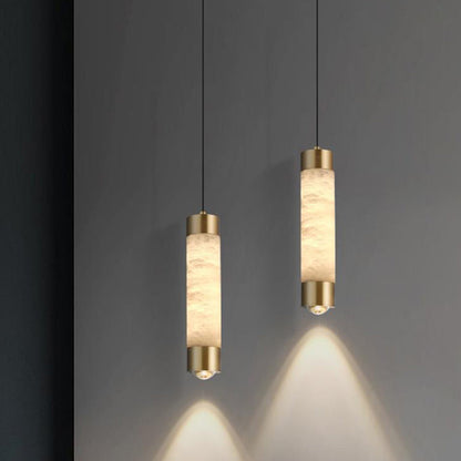 寝室に最適な、現代的な高級真鍮とアラバスター製のシリンダー型LEDペンダントライト