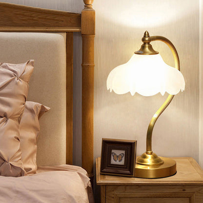 Traditional European Brass Glass Floral Shade Round Base 1-Light Table Lamp For Bedroom