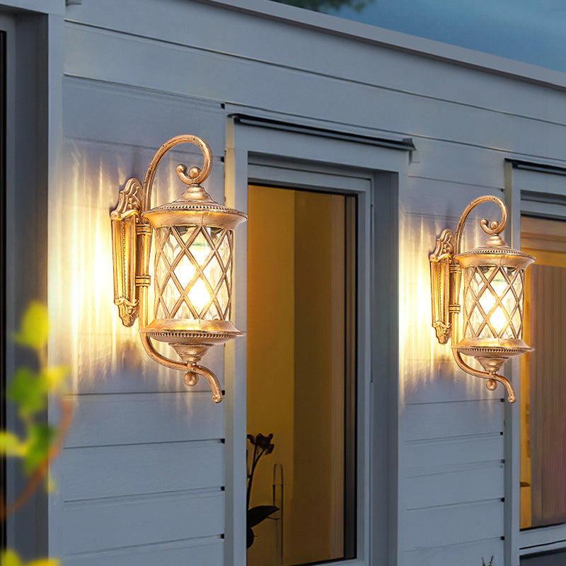 Traditional Vintage Aluminum And Glass Cylindrical 1-Light Waterproof Wall Sconce Lamp For Outdoor Garden And Patio