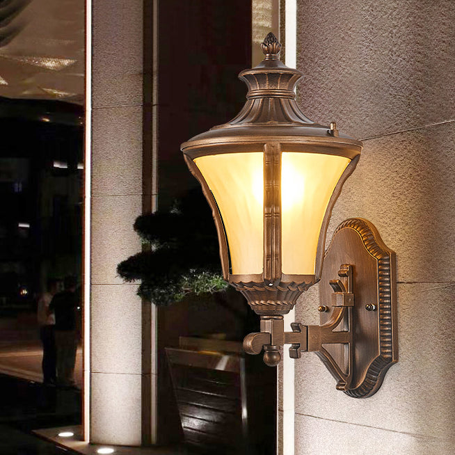 Traditional European Aluminum & Glass Conical 1-Light Waterproof Wall Sconce Lamp For Outdoor Garden & Patio