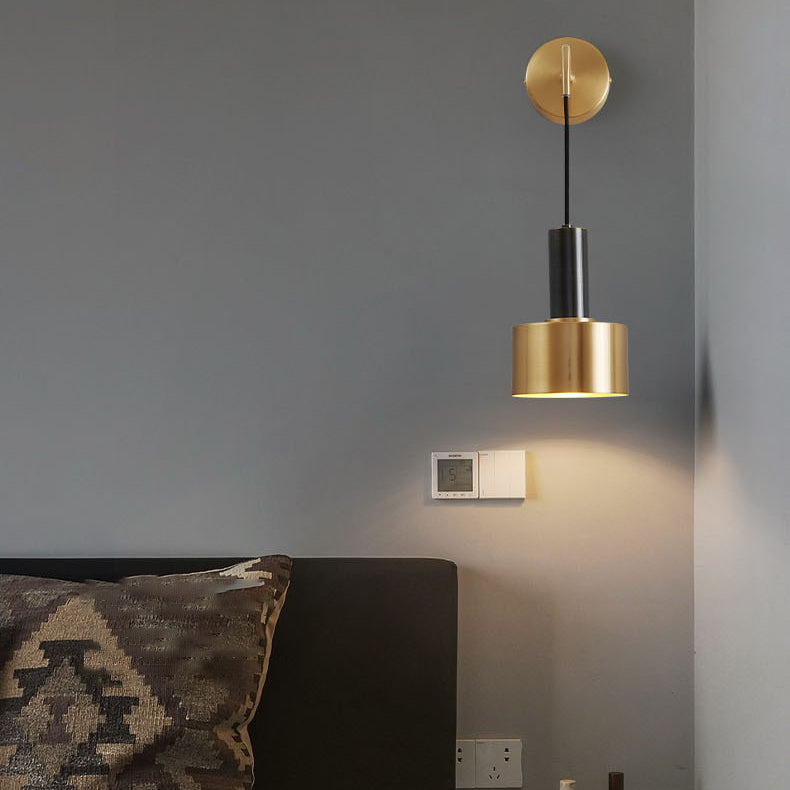 Contemporary Nordic Iron Round 1-Light Wall Sconce Lamp For Bedroom And Living Room