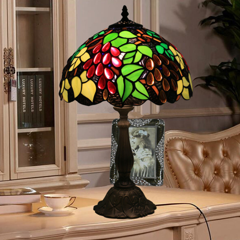 Traditional Tiffany Zinc Alloy & Stained Glass Round 1-Light Table Lamp For Bedroom & Living Room