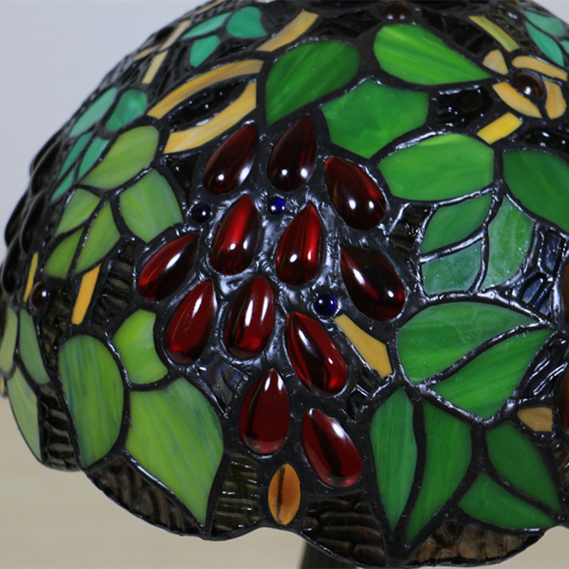 Traditional Tiffany Zinc Alloy & Stained Glass Round 1-Light Table Lamp For Bedroom & Living Room