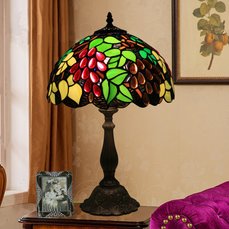 Traditional Tiffany Zinc Alloy & Stained Glass Round 1-Light Table Lamp For Bedroom & Living Room