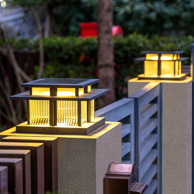 Modern Minimalist Stainless Steel & Glass Square LED Outdoor Light With Solar & Waterproof Design For Courtyard, Balcony & Entryway